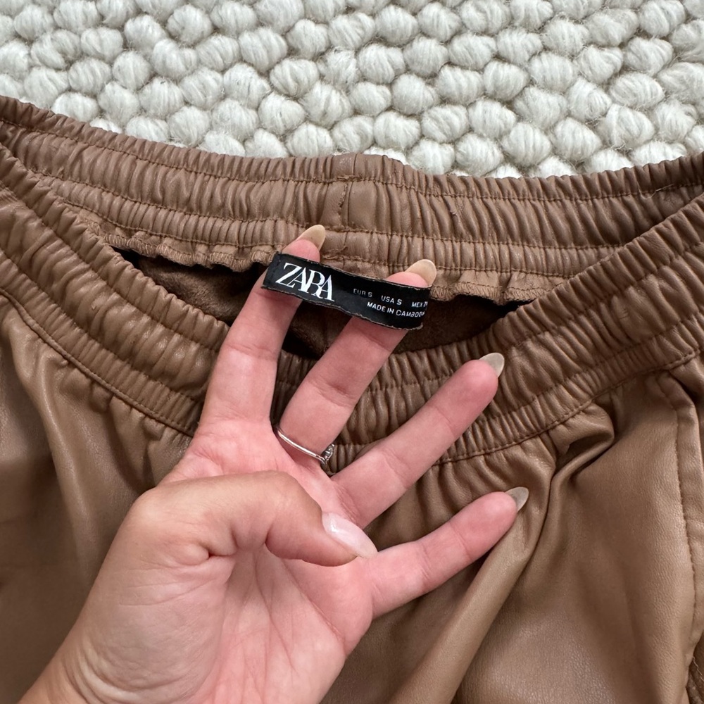 Zara Brown Joggers - Picture 4 of 4